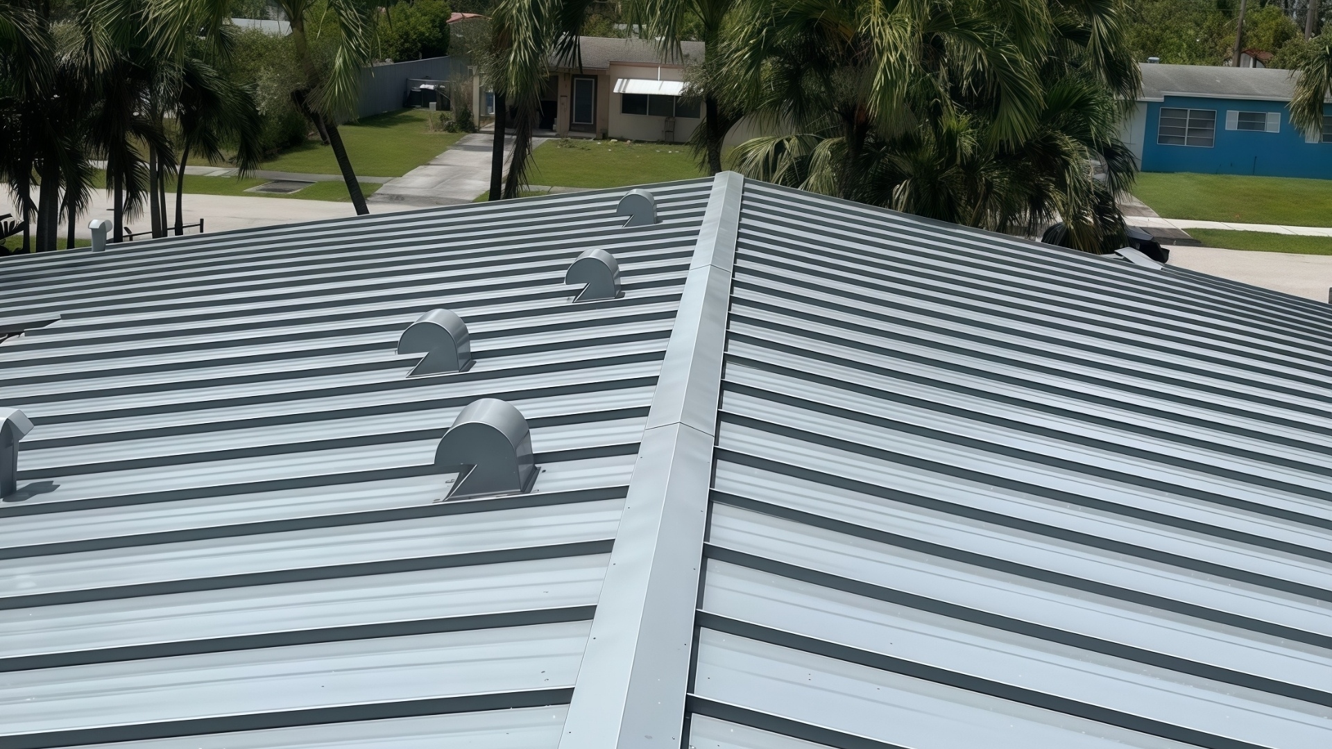 Metal Roof Project Expectations: What Contractors Should Know